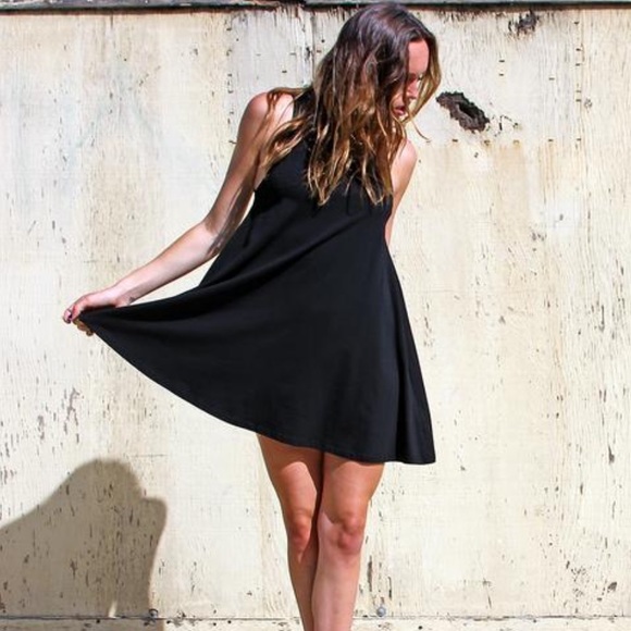 Dresses & Skirts - Black Tank Shift Dress